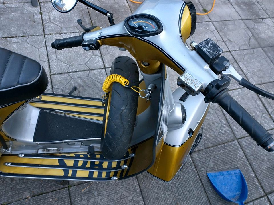 Vespa Sprint Veloce 187 in Krefeld