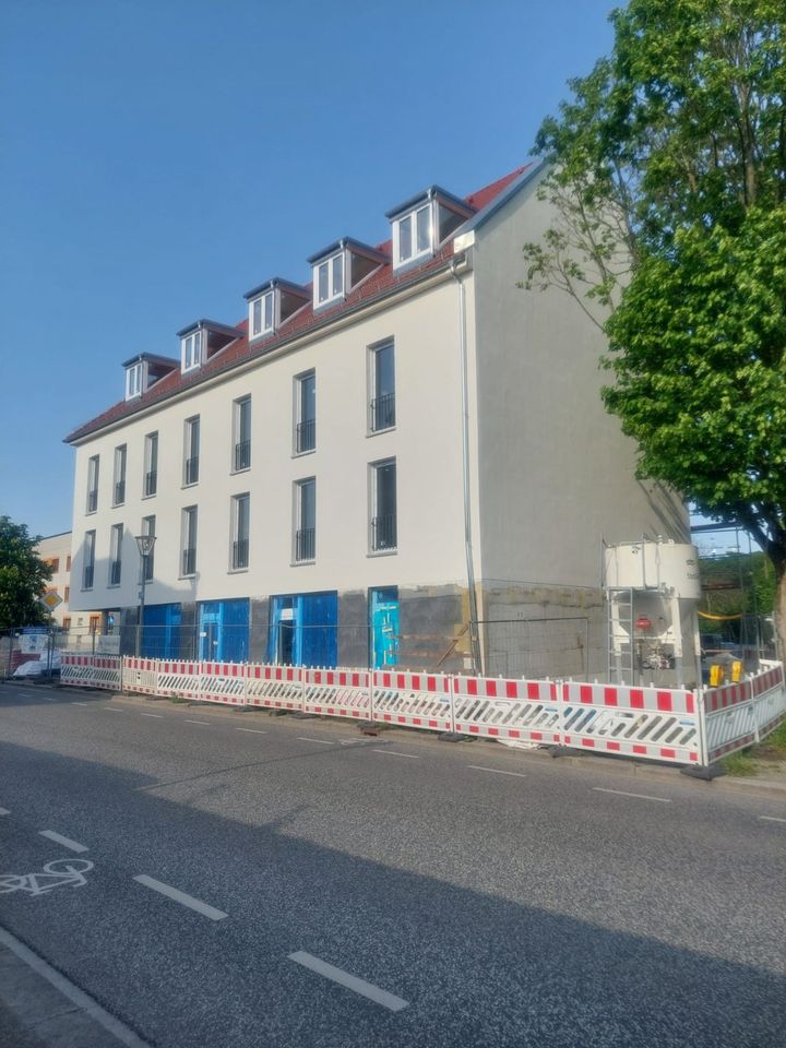 64 m² Gewerberäume zum 01.06.2024 Neubau Zentral hochenergetische Architektur in Oranienburg