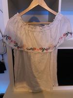 T-Shirt Carmenausschnitt Gr.44 Niedersachsen - Oldenburg Vorschau