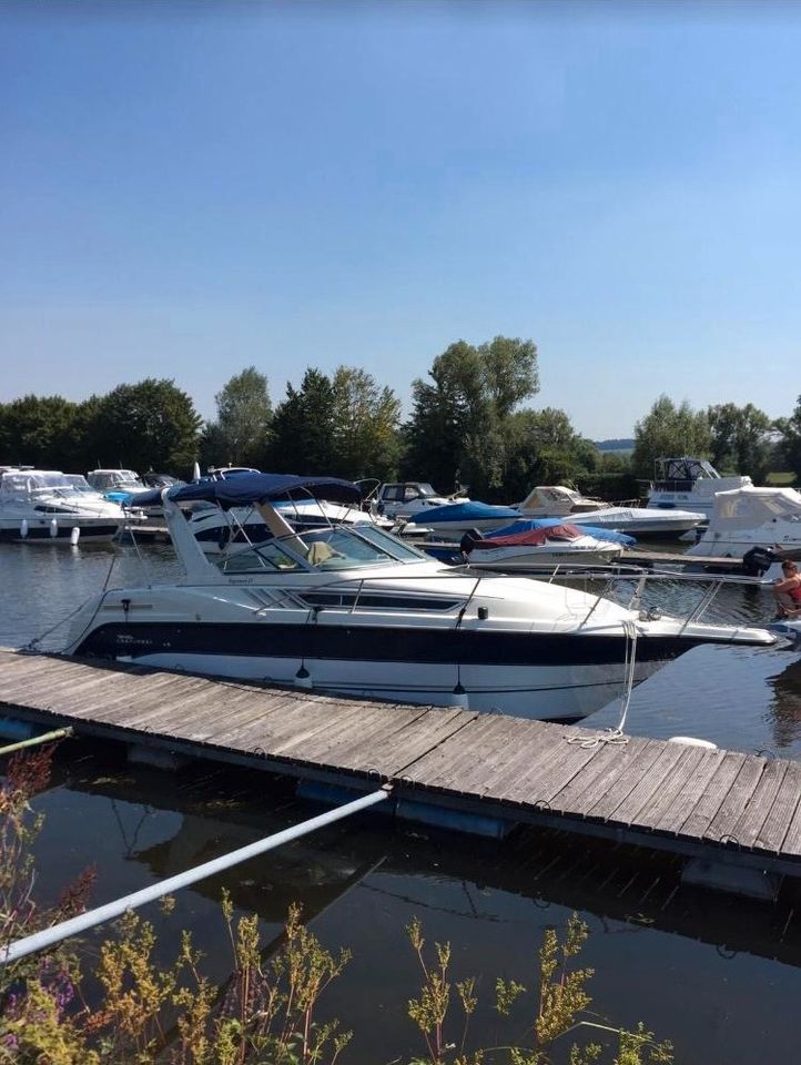 Motorboot Chaparral Signature 27 inkl. Trailer in Kelheim