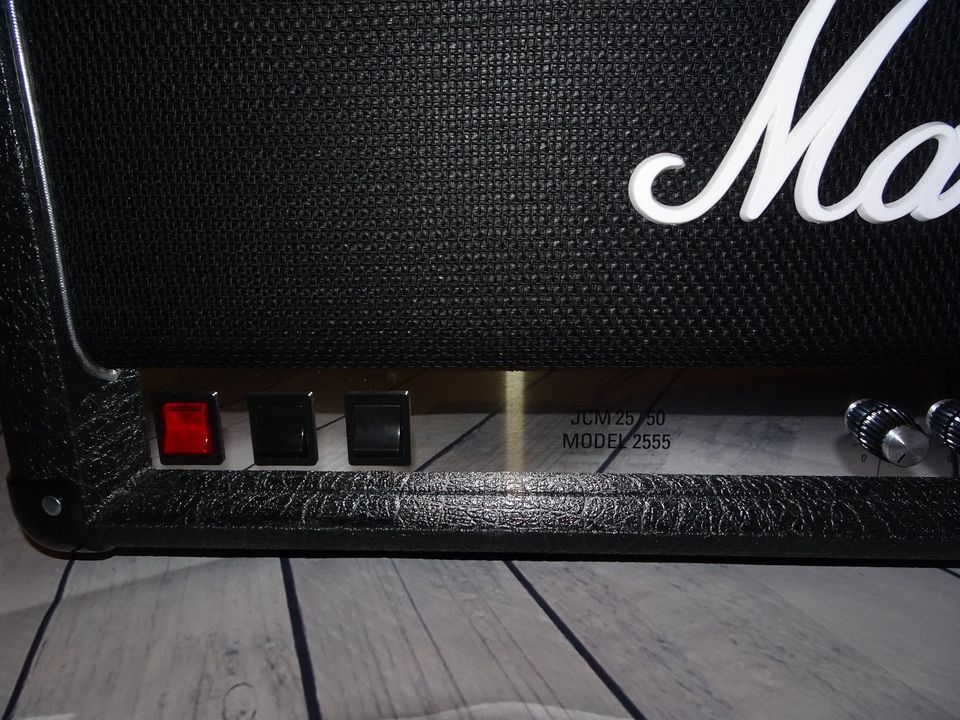 Marshall 2555x Silver Jubilee in BLACK in Wendelstein