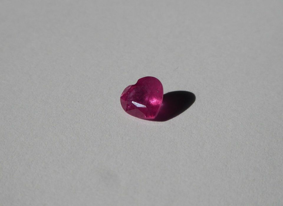 Rubin 1,89 ct Madagaskar in Gießen