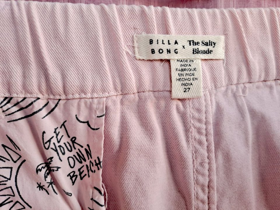 Gr.27 Billabong x Salty Blonde Baumwolle Shorts Rosa kurze Hose in Berlin