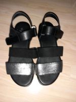 Sandalen in Schwarz, Silber 36 Hessen - Mühlheim am Main Vorschau