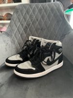 Nike Jordan grau schwarz 37,5 Friedrichshain-Kreuzberg - Friedrichshain Vorschau