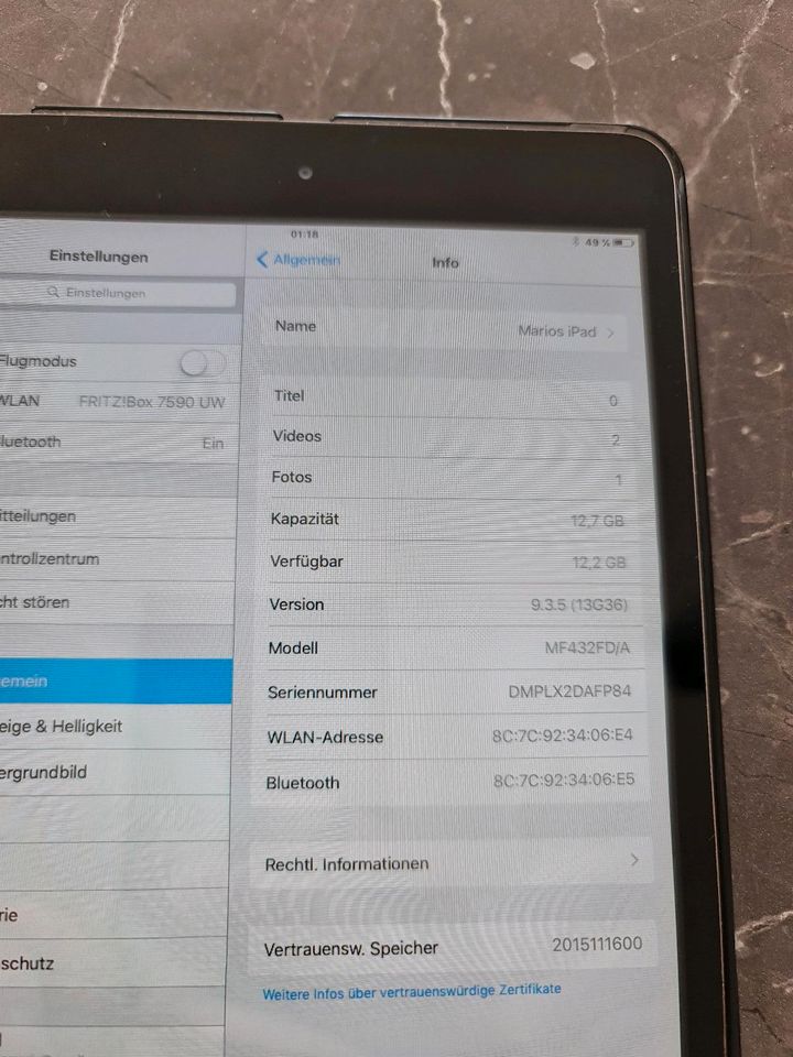 Apple iPad Mini 1. Generation 16 GB silber gebraucht in Emmering