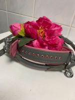 Lederhalsband~u.Leine~NEU~Grau/Rosa~Kristalle Bayern - Karlsfeld Vorschau