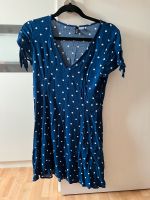 Neu Kleid H&M Blau Punkte Kleidchen Sommerkleid 40 Hessen - Ginsheim-Gustavsburg Vorschau