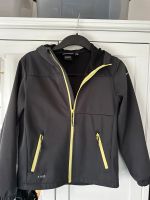 Softshell Jacke , grau , top, Gr.152 Nordrhein-Westfalen - Remscheid Vorschau