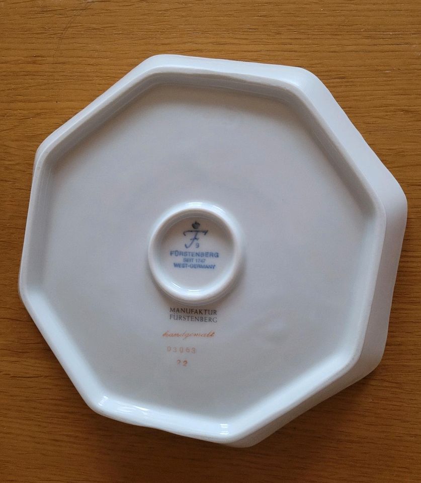 6 Konfektteller, 1 Konfektschale, Fürstenberg, handbemalt in Nordrhein