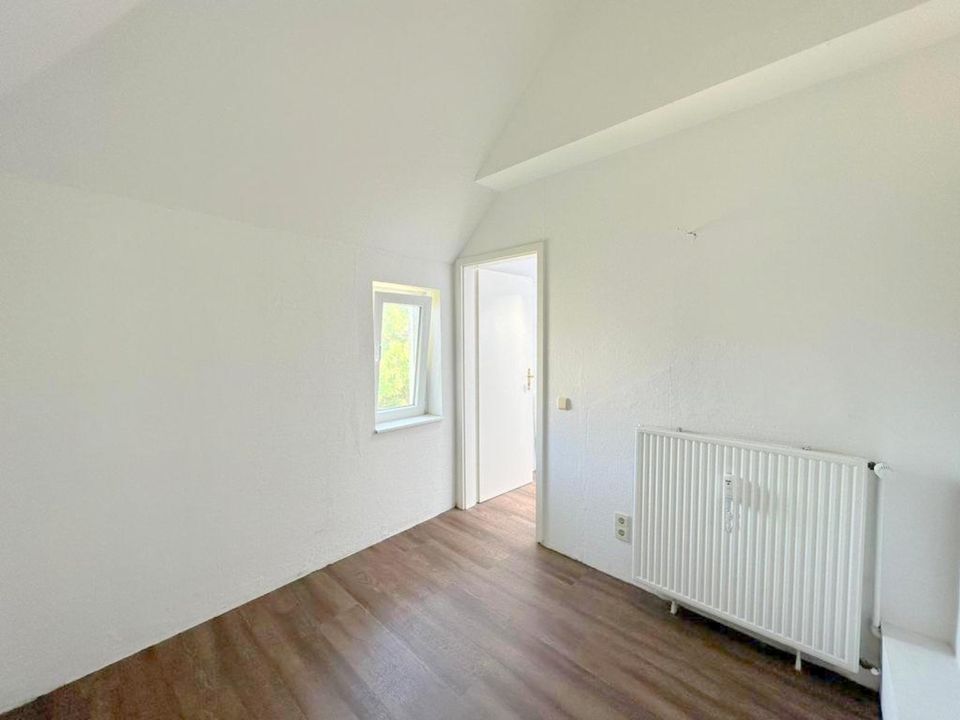 Sehr schöne Loft-ähnliche Maisonette-Wohnung in gepflegtem Haus in ruhiger Lage in Schleswig in Schleswig