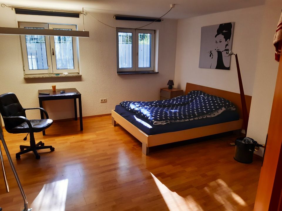 1 Zimmer Appartement, ca. 25 qm,  möbliert mit separatem Bad in Konstanz