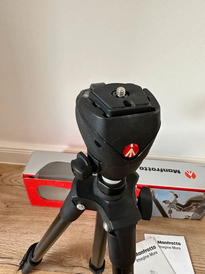 Manfrotto MKC3-H01 Compact Photo-Movie Stativ *wie neu* in Holle