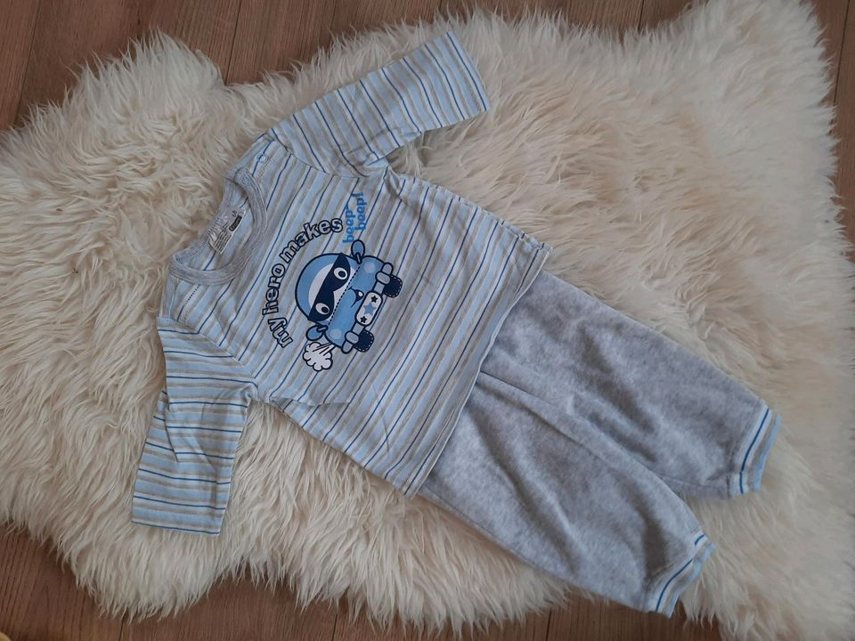 Kleidungsset Baby Jungen ergee Größe 68 in Heiligenroth