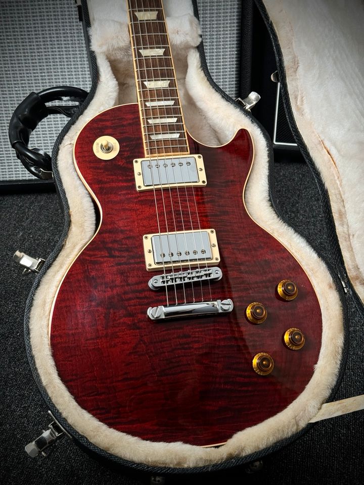 2011 Gibson Les Paul Standard Premium Plus Wine Red in Kiefersfelden