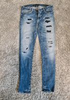 Guess Jeans S Größe 28 Nordrhein-Westfalen - Allagen Vorschau