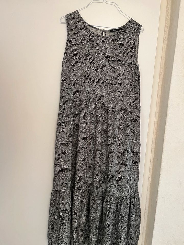 Schönes Kleid von Opus Gr.36 100%Viskose in Wiesbaden