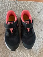 Nike Sneakers Schwarz/pink Gr 27,5 Bayern - Reichersbeuern Vorschau