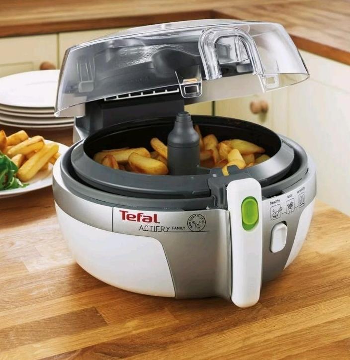 TEFAL ActiFry Family AH9002 Heißluftfritteuse / Fritteuse / 1,5kg in Nürnberg (Mittelfr)
