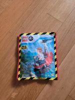 Lego Jurassic World Figur Set Owen mit Helikopter Limited Edition München - Moosach Vorschau