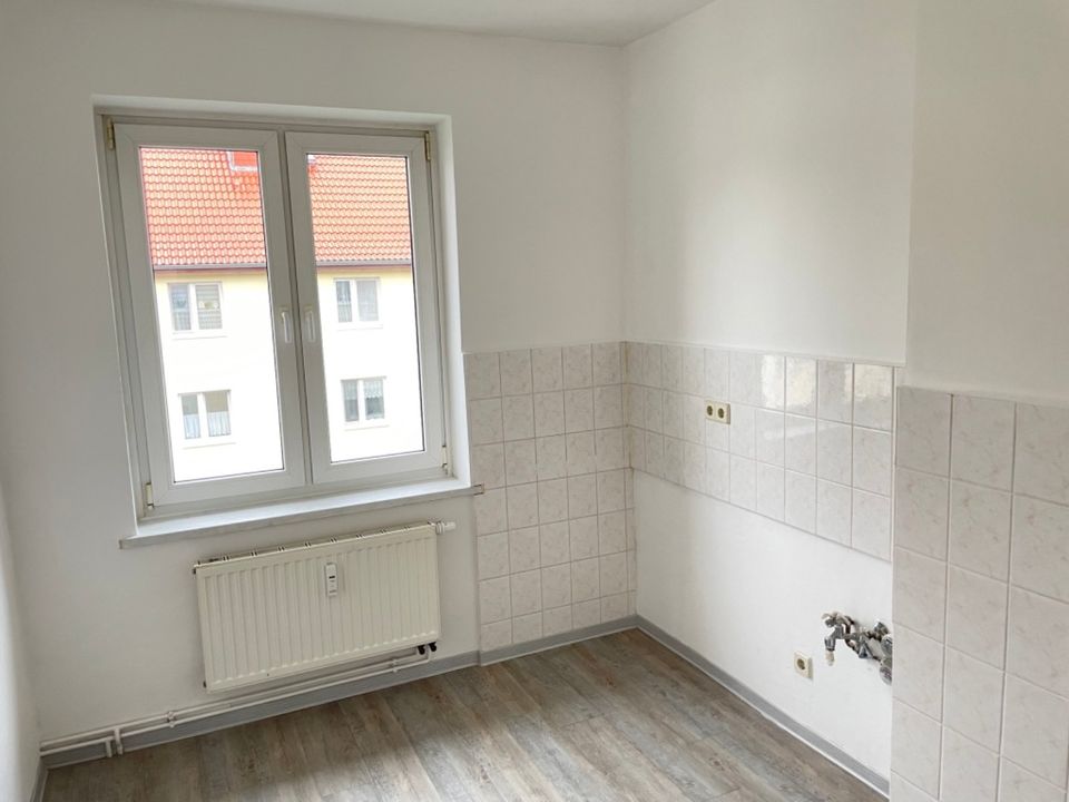 Ihr neues Zuhause: 3 Zimmer, saniertes Bad, Balkon in Magdeburg