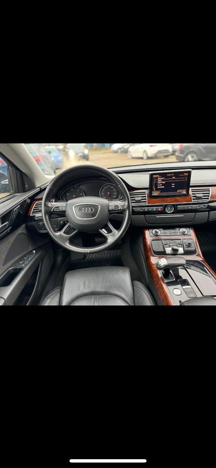 AUDİ  A8 3.0 TDİ quattro Automatik mit standheizung in Lengerich