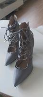 Catwalk-Schnür-High-Heels, Gr. 39, neu, silber/grau Hessen - Bruchköbel Vorschau