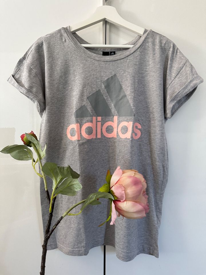 ☀️☀️Neuwertiges Adidas T-Shirt/Oberteil Gr.S grau/rosa☀️☀️ in Niederwerrn