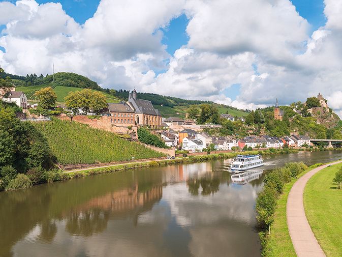 Top Renditeobjekt mit Gästezimmer im Zentrum Saarburgs in Saarburg