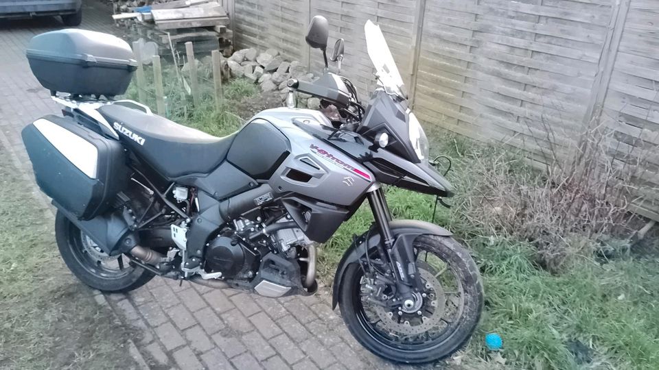 Suzuki V Strom 1000 in Malchow