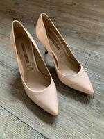 Buffalo Pumps Lack rosa Gr. 39 - 9 cm Absatz Hamburg-Nord - Hamburg Winterhude Vorschau