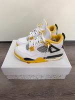 Jordan 4 Retro „Vivid Sulfur“ Baden-Württemberg - Friedrichshafen Vorschau