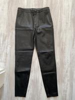 Zara Hose Lederhose schwarz M Köln - Rath-Heumar Vorschau