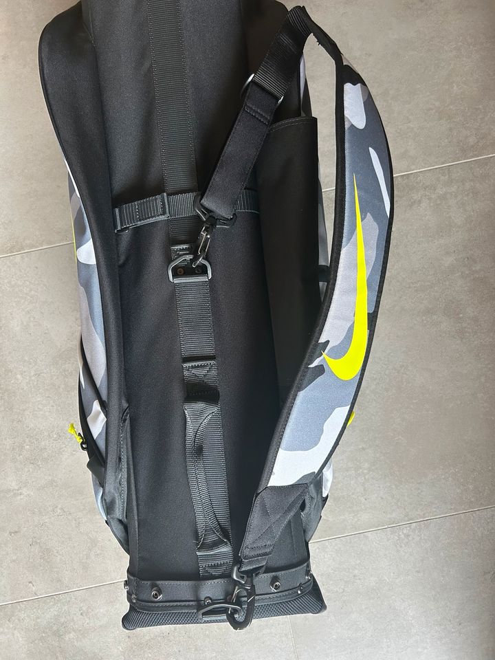 Nike Golf Bag Performance Cart Golftasche Tasche NEU in Aachen