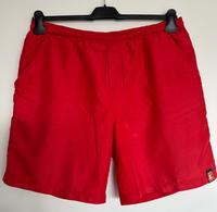 Shorts kurze Hose rot L Sommer Freizeit Sport Garten bequem Sachsen - Radebeul Vorschau