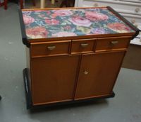 Kommode retro Schrank WK Möbel Rose vintage Nordrhein-Westfalen - Hilden Vorschau