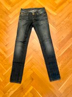 Tally Weijl Jeans klassisch blau XS/34/6 Nieten  Crunch White ou7 Berlin - Wilmersdorf Vorschau