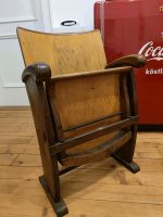 Kino Stuhl Sessel Holz 60er 70er Retro Vintage Garderobe Bayern - Freising Vorschau