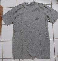 VERSACE T-SHIRT mit V-Ausschnitt, Gr. L, NEU Nordrhein-Westfalen - Mülheim (Ruhr) Vorschau