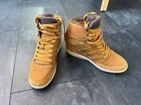 Damen Winterschuh Wintersneaker Adidas Neo, braun, hoher Schuh 39 Bayern - Uehlfeld Vorschau