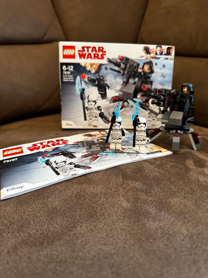 Lego Star Wars 75197 First Order Specialist komplett in Bremerhaven