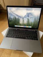 MacBook Pro 2018 13 Zoll 500GB 16RAM 2,7Ghz Intel i7 mit Hülle Nordrhein-Westfalen - Ratingen Vorschau