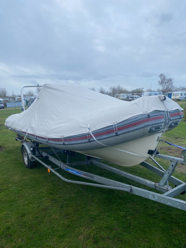RIB Motorboot mit 100PS Aussenborder in Fehmarn