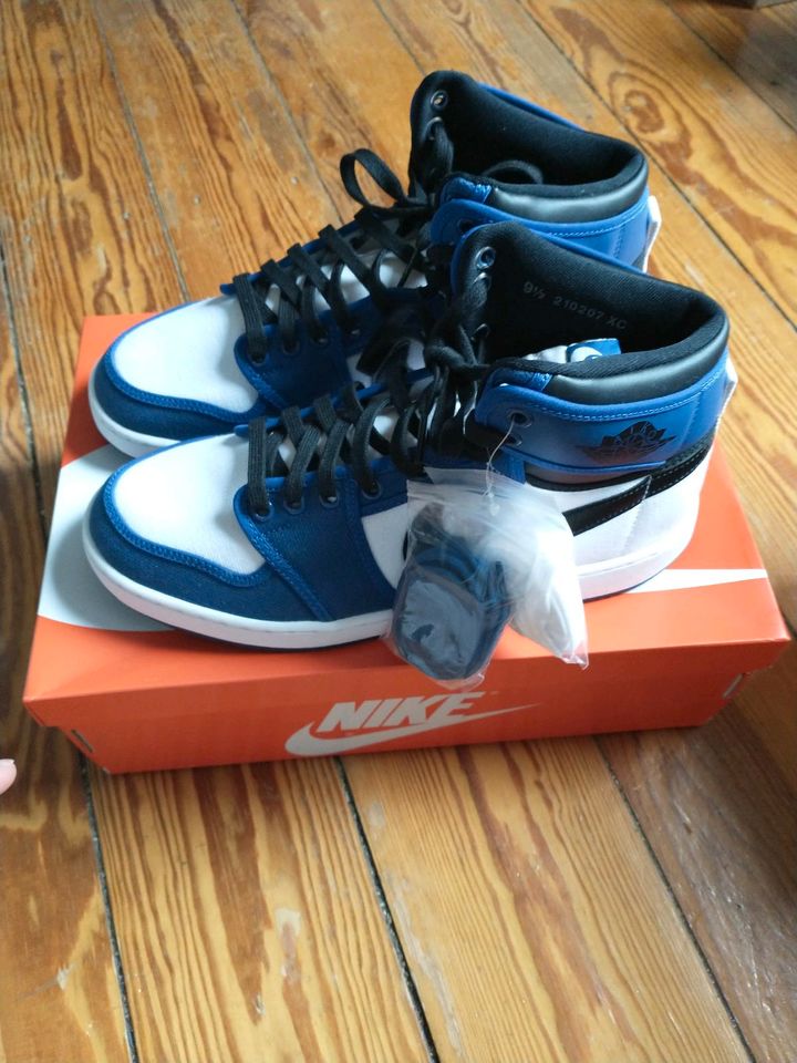 Nike Air Jordan 1 AJKO Stormblue 43 US 9,5 in Kiel