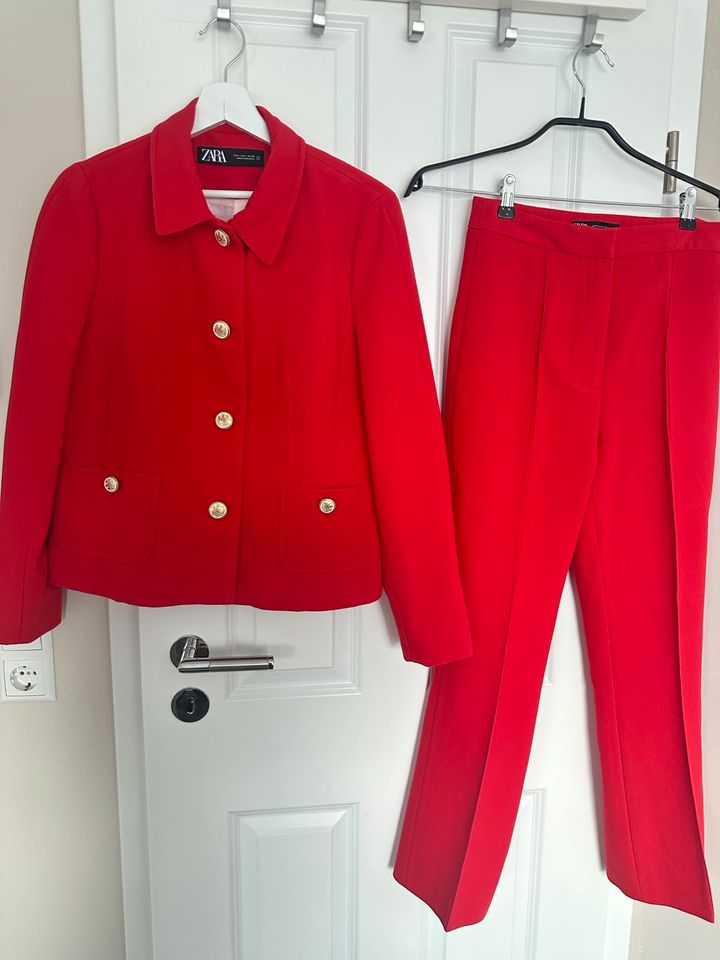 zara blazer set in Sarstedt