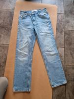 bershka Jeans 2x gr 34 und gr 36 Nordrhein-Westfalen - Kürten Vorschau