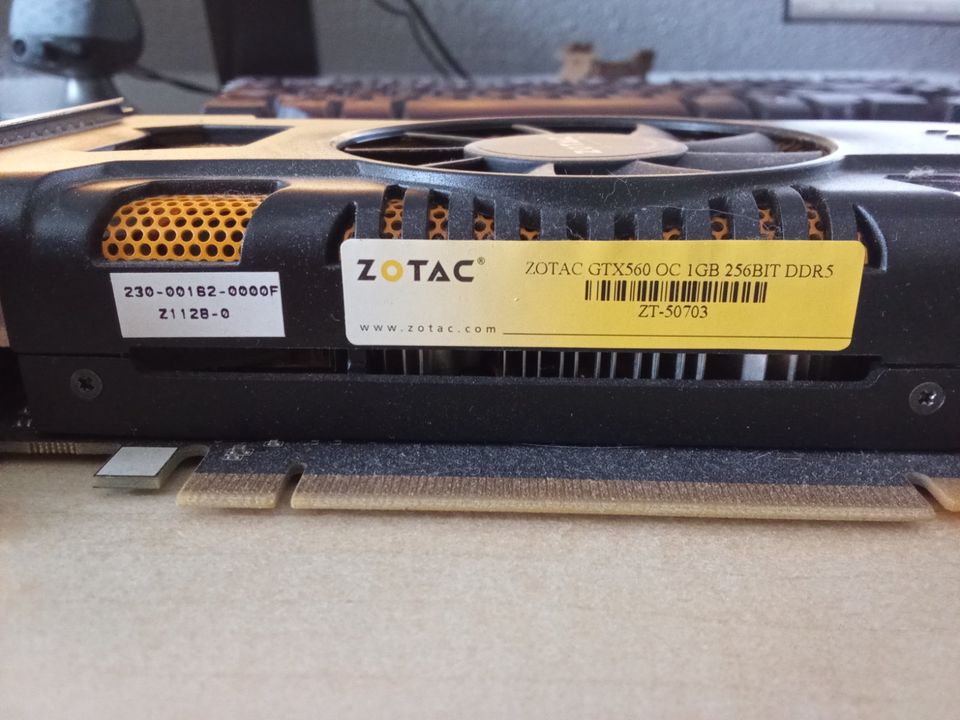 ZOTAC GeForce GTX 550 Ti, 1GB GDDR5, 2x DVI, HDMI, DP, CUDA, 900 in Bobenheim-Roxheim