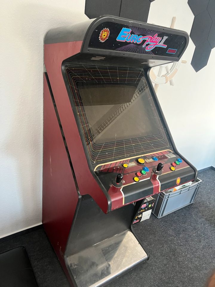 Original Europlay 2 Automaten mit Spiele in Essen