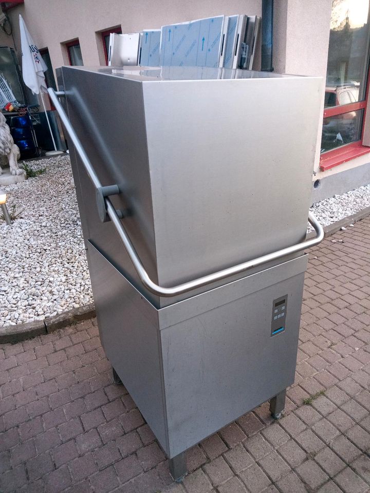 Winterhalter Haubenspülmaschine Gastro Spülmaschine in Sülzfeld