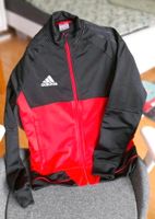 Adidas Trainingsjacke 164 schwarz/rot neuwertig Niedersachsen - Schladen Vorschau